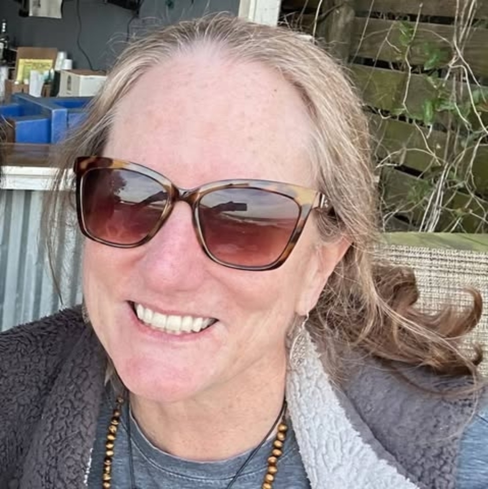 Meet your Posher, Mimi